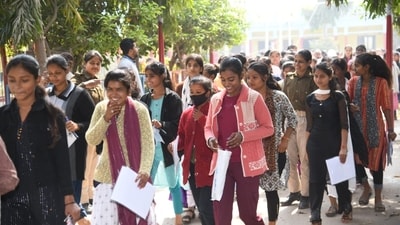 Students coming out after appearing in the Bihar School Examination Board class 10th examination at DAV high school Danapur in Patna (Santosh Kumar) Students coming out after appearing in the Bihar School Examination Board class 10th examination at DAV high school Danapur in Patna (Santosh Kumar)