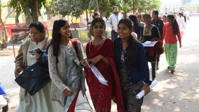Students are seeing coming out of the exam centre after appearing in the BSEB Matric Exam 2025 in Patna (Santosh Kumar) Students are seeing coming out of the exam centre after appearing in the BSEB Matric Exam 2025 in Patna (Santosh Kumar)