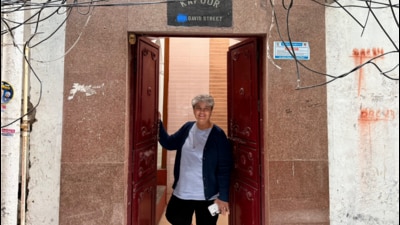 Leena Kapoor, the great-granddaughter-in-law of Saul David, the man who gave his name to the street. (HT Photo) Leena Kapoor, the great-granddaughter-in-law of Saul David, the man who gave his name to the street. (HT Photo)