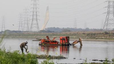The mercury was expected to go up to 26-28°C on Friday. (PTI)