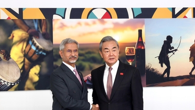 External Affairs Minister S Jaishankar and his Chinese counterpart FM Wang Yi (X/@DrSJaishankar)