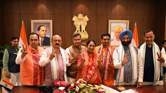 Delhi CM Rekha Gupta, along with her cabinet colleague, at the Secretariat on February 20, 2025. (Arvind Yadav/ Hindustan Times)