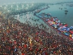 With officials sending part of the holy water of Triveni Sangam to the jails of several towns in Lucknow, Ayodhya, and Aligarh, about 90,000 prisoners housed in 75 prisons throughout Uttar Pradesh were given the opportunity to take the holy bath of Mahakumbh. With officials sending part of the holy water of Triveni Sangam to the jails of several towns in Lucknow, Ayodhya, and Aligarh, about 90,000 prisoners housed in 75 prisons throughout Uttar Pradesh were given the opportunity to take the holy bath of Mahakumbh.
