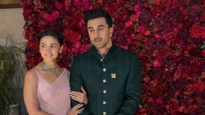 Alia Bhatt and Ranbir Kapoor at Aadar Jain-Alekha Advani's wedding. Alia Bhatt and Ranbir Kapoor at Aadar Jain-Alekha Advani's wedding.