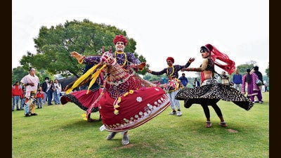 Artistes performing cultural dance on the second day of 53rd Rose Festival at Zakir Hussain Rose Garden in Sector 16, Chandigarh, on Saturday. (Ravi Kumar/HT) Artistes performing cultural dance on the second day of 53rd Rose Festival at Zakir Hussain Rose Garden in Sector 16, Chandigarh, on Saturday. (Ravi Kumar/HT)