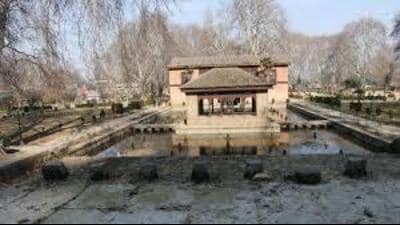 Owing to global climatic phenomena like El Nino, the subsequent weather changes and less western disturbances this winter, J&K experienced a prolonged dry spell amid harsh winter, with barely any precipitation since the beginning of December. (File) Owing to global climatic phenomena like El Nino, the subsequent weather changes and less western disturbances this winter, J&K experienced a prolonged dry spell amid harsh winter, with barely any precipitation since the beginning of December. (File)