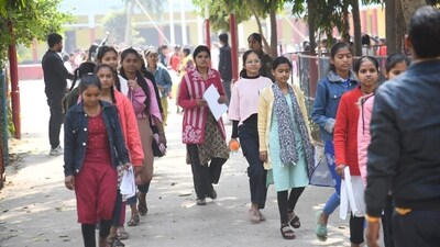 The board further recommends students reach the venue 1 hour in advance to avoid overcrowding. (Santosh Kumar) The board further recommends students reach the venue 1 hour in advance to avoid overcrowding. (Santosh Kumar)