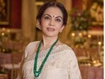 Nita Ambani rocks elegant white saree with stunning diamond and emerald necklace. (Instagram/ Anamika Khanna) Nita Ambani rocks elegant white saree with stunning diamond and emerald necklace. (Instagram/ Anamika Khanna)