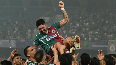 Mohun Bagan SG players carry goal-scorer Dimitri Petratos as they celebrate their 1-0 win over Odisha FC that helped retain their ISL title at the Salt Lake Stadium in Kolkata on Sunday. (Samir Jana/Hindustan Times) Mohun Bagan SG players carry goal-scorer Dimitri Petratos as they celebrate their 1-0 win over Odisha FC that helped retain their ISL title at the Salt Lake Stadium in Kolkata on Sunday. (Samir Jana/Hindustan Times)