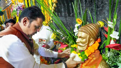 Maharashtra Chief Minister Devendra Fadnavis pays tribute to Chhatrapati Shivaji Maharaj on the occasion of his birth anniversary, at Shivneri Fort in Pune on February 19. (PTI) Maharashtra Chief Minister Devendra Fadnavis pays tribute to Chhatrapati Shivaji Maharaj on the occasion of his birth anniversary, at Shivneri Fort in Pune on February 19. (PTI)