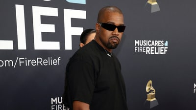 To regain financial stability, Kanye West intends to buy two private jets for over $100 million, planning to rent them out to wealthy clients.
Frazer Harrison/Getty Images/AFP (Getty Images via AFP) To regain financial stability, Kanye West intends to buy two private jets for over $100 million, planning to rent them out to wealthy clients.
Frazer Harrison/Getty Images/AFP (Getty Images via AFP)