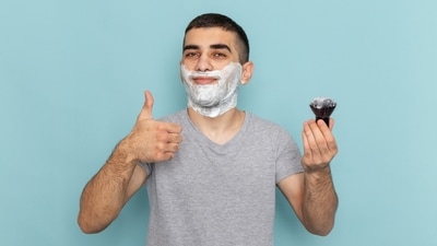 By following these shaving tips, you can reduce the occurrence of razor bumps and enjoy a smoother, healthier-looking skin. (Freepik) By following these shaving tips, you can reduce the occurrence of razor bumps and enjoy a smoother, healthier-looking skin. (Freepik)
