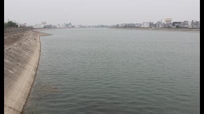 Kathauta lake remains silted as funding delays stall desilting work. (Deepak Gupta/HT Photo) Kathauta lake remains silted as funding delays stall desilting work. (Deepak Gupta/HT Photo)