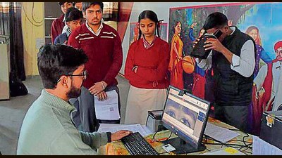 Aadhaar ID generation camp for school students underway at GSSS, PAU, in Ludhiana on Monday. (Manish/HT) Aadhaar ID generation camp for school students underway at GSSS, PAU, in Ludhiana on Monday. (Manish/HT)