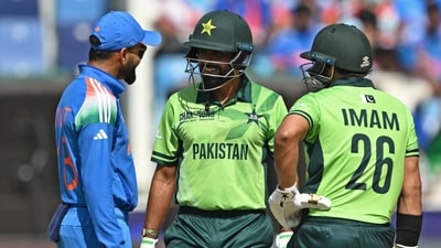 Mohammad Hafeez calls Virat Kohli "the real king" as he tears into Babar Azam. (AFP) Mohammad Hafeez calls Virat Kohli "the real king" as he tears into Babar Azam. (AFP)