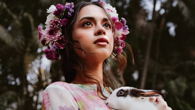 Nitanshi Goel looks effortlessly graceful in W for Woman’s printed chiffon floral dress (Photo: Sarang Gupta) Nitanshi Goel looks effortlessly graceful in W for Woman’s printed chiffon floral dress (Photo: Sarang Gupta)