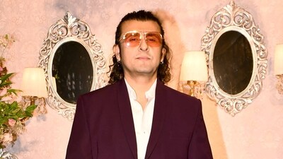 Sonu Nigam opened up about crying on stage recently. Sonu Nigam opened up about crying on stage recently.