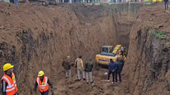 After an approximately 16-hour operation, the five-year-old kid who fell down a borewell in the Jhalawar region of Rajasthan on Sunday and became trapped at a depth of 32 feet was pulled out dead early on Monday morning. (PTI/representative )