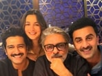 Alia Bhatt posed with Sanjay Leela Bhansali on his birthday. Alia Bhatt posed with Sanjay Leela Bhansali on his birthday.