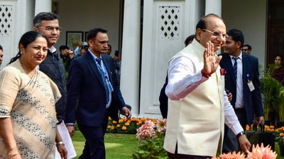 Delhi Lt Governor VK Saxena with Delhi chief minister Rekha Gupta arrives to address the media ahead of the Delhi assembly session. (ANI ) Delhi Lt Governor VK Saxena with Delhi chief minister Rekha Gupta arrives to address the media ahead of the Delhi assembly session. (ANI )