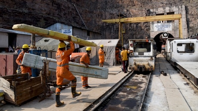 The number of people engaged in the rescue operations has only been increasing. Experts from the Geological Survey of India and National Geographic Research Institute have also joined the rescue efforts after being brought in by the Congress-led Telangana government.&nbsp; (Reuters)