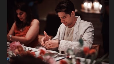 The dinner featured a customised six-course menu which was a fusion of Indian and Japanese cuisines The dinner featured a customised six-course menu which was a fusion of Indian and Japanese cuisines