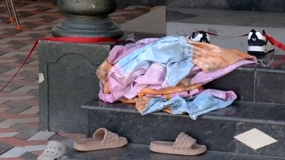 A 23-year-old man allegedly killed five people, including brother, grandmother, uncle, aunt and girlfriend. Visuals from the crime scene. (X/ANI) A 23-year-old man allegedly killed five people, including brother, grandmother, uncle, aunt and girlfriend. Visuals from the crime scene. (X/ANI)