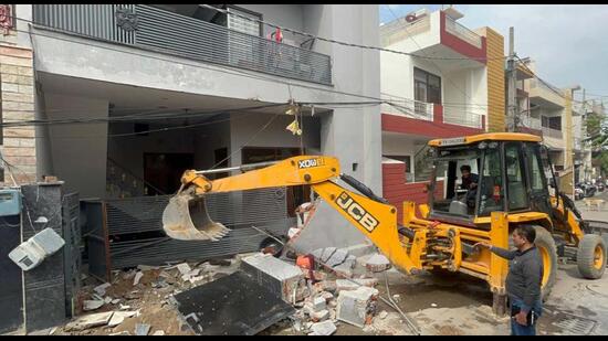 In a first-of-its-kind action, Punjab Police demolished illegally built houses of a drug smuggler at Talwandi village near Ladhowal and in Bhai Himmat Singh Nagar of Dugri in Ludhiana district on Monday, officials familiar with the matter said.