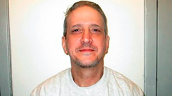 FILE - This photo provided by the Oklahoma Department of Corrections shows death row inmate Richard Glossip on Feb. 19, 2021. (AP)