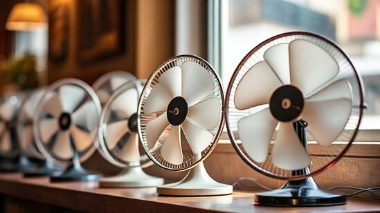 Best table fans in Feb 2025 that are high performing and energy saving.