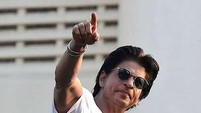 Shah Rukh Khan has taken on rent two luxury duplexes in the Pali Hill area in Khar, Mumbai for ₹8.67 crore for three years, (File/AFP) Shah Rukh Khan has taken on rent two luxury duplexes in the Pali Hill area in Khar, Mumbai for ₹8.67 crore for three years, (File/AFP)
