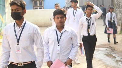 Appearing students need to carry their admit card and school identity card on the exam day, (Santosh Kumar) Appearing students need to carry their admit card and school identity card on the exam day, (Santosh Kumar)
