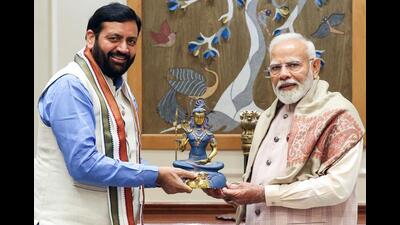 Nayab Saini meets Prime Minister Narendra Modi, in New Delhi on Thursday. (ANI) Nayab Saini meets Prime Minister Narendra Modi, in New Delhi on Thursday. (ANI)