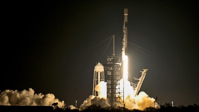A SpaceX Falcon 9 rocket lifts off from Launch Complex-39A carrying the Nova-C lunar lander Athena as part of NASA's Commercial Lunar Payload initiative from Kennedy Space Center in Cape Canaveral, Florida, U.S., February 26, 2025. (REUTERS)