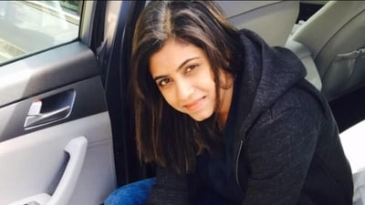 Neelam Shinde's family spoke to her two days before the accident. (X/@thebriefworld)