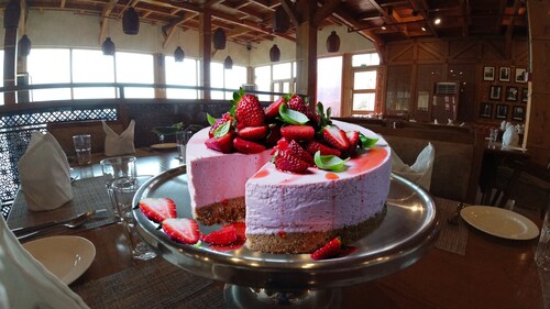 Strawberry yoghurt cheesecake. Strawberry yoghurt cheesecake.