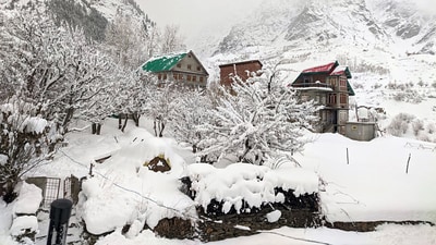 A scenic view of Rashil village in Lahaul-Spiti blanketed in fresh snow after the upper reaches received heavy snowfall on Thursday. (ANI) A scenic view of Rashil village in Lahaul-Spiti blanketed in fresh snow after the upper reaches received heavy snowfall on Thursday. (ANI)