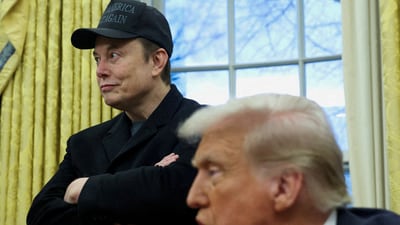 A US judge has blocked the Trump administration's plans to fire federal employees (REUTERS)