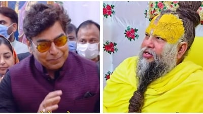 Ashutosh Rana talked with spiritual guru Premanand Maharaj for a few seconds. Ashutosh Rana talked with spiritual guru Premanand Maharaj for a few seconds.