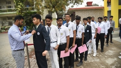 Students entering St. Dominic savio's high school Danapur in patna where CBSE Class 10 Hindi exam will be held. (Santosh Kumar ) Students entering St. Dominic savio's high school Danapur in patna where CBSE Class 10 Hindi exam will be held. (Santosh Kumar )