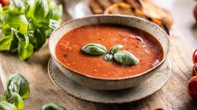 A piping hot soup is just what you need to relax and unwind this weekend. (Shutterstock) A piping hot soup is just what you need to relax and unwind this weekend. (Shutterstock)