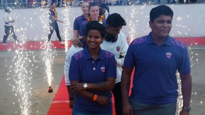 Captain Deepti Sharma-led UP Warriorz team getting a warm welcome in Lucknow (Photos: Deepak Gupta/HT) Captain Deepti Sharma-led UP Warriorz team getting a warm welcome in Lucknow (Photos: Deepak Gupta/HT)