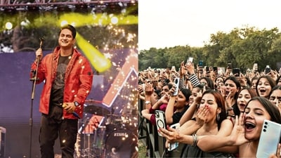 Singer Amit Mishra gave an electrifying performance for the students during Ullas'25 at Kamala Nehru College's cultural festival. (Photos; Raajessh Kashyap/HT)