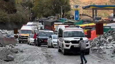Commuters wait after a landslide blocked the Badrinath Highway, near Pagal Nala block in Joshimath, Uttarakhand, Saturday, March 1, 2025. (PTI) Commuters wait after a landslide blocked the Badrinath Highway, near Pagal Nala block in Joshimath, Uttarakhand, Saturday, March 1, 2025. (PTI)