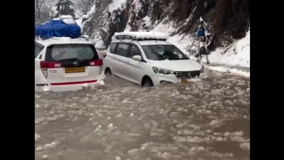 Internet flooded with visuals as heavy rain and snow caused destruction in Himachal Pradesh. (X/GoHimachal_) Internet flooded with visuals as heavy rain and snow caused destruction in Himachal Pradesh. (X/GoHimachal_)
