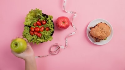 Making simple dietary swaps can lead to significant weight loss. (Freepik) Making simple dietary swaps can lead to significant weight loss. (Freepik)