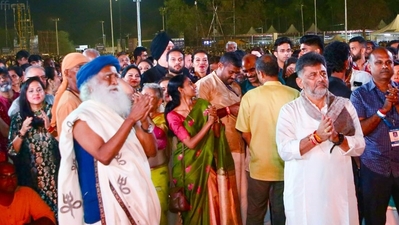 DK Shivakumar at Sadhguru Jaggi Vasudev’s Isha yoga centre. (X/DK Shivakumar)