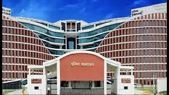 The state government posted four consecutive acting DGPs rather than sending proposals to the UPSC and the Union home ministry. (Sourced)