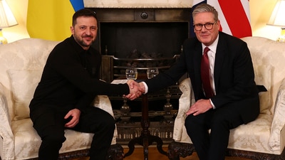 Britain's Prime Minister Keir Starmer, right, and Ukraine's President Volodymyr Zelenskyy, left, shake hands during a meeting at 10 Downing Street in London. (AP) Britain's Prime Minister Keir Starmer, right, and Ukraine's President Volodymyr Zelenskyy, left, shake hands during a meeting at 10 Downing Street in London. (AP)