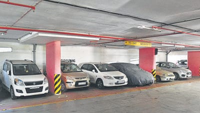 Mumbai, India - November 05, 2022: Vehicles parked inside MCGM Parking Lot, at Parel, near Gandhi Hospital, in Mumbai, India, on Saturday, November 05, 2022. (Photo by Bhushan Koyande/HT Photo) (HT PHOTO) Mumbai, India - November 05, 2022: Vehicles parked inside MCGM Parking Lot, at Parel, near Gandhi Hospital, in Mumbai, India, on Saturday, November 05, 2022. (Photo by Bhushan Koyande/HT Photo) (HT PHOTO)